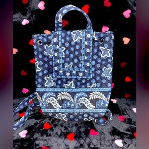 Blue Vera Bradley back pack